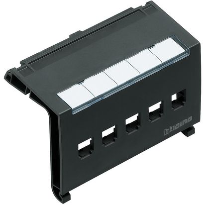 Support for 5 connectors