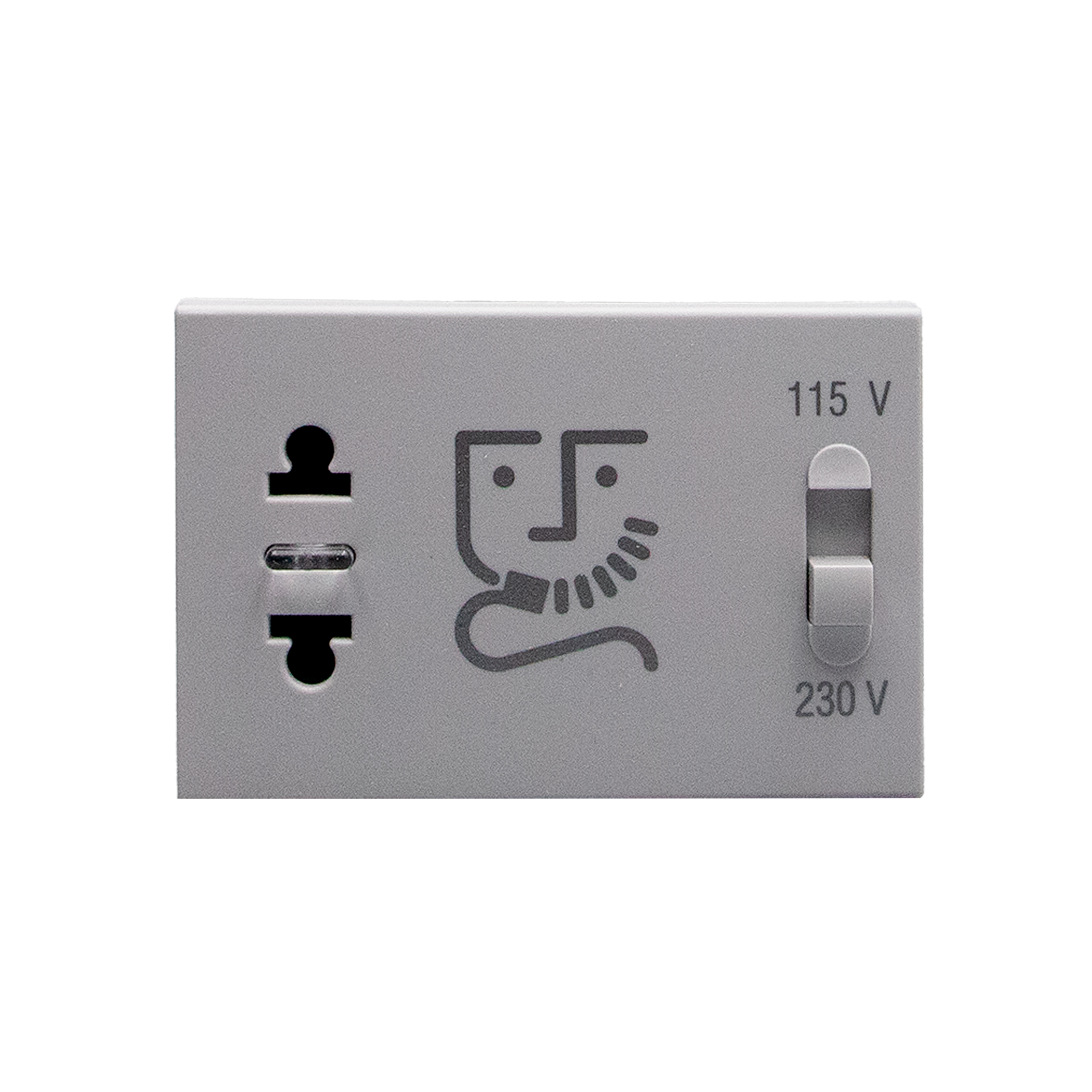 Shaver socket with insulation transformer 