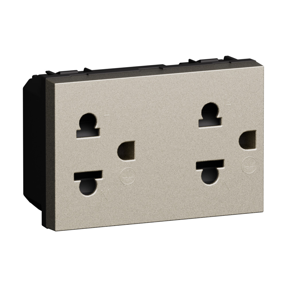 Thai standard 2 P+E 16 A 127/250 Va.c. 