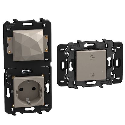Gateway with 16 A 250 V German standard connected socket - Power supply 110-230 Vac - stone