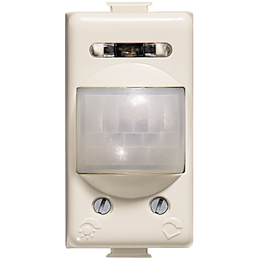 1-way switch with passive IR detector
