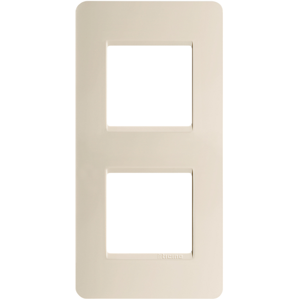 Cover plate 2x2P 71mm vertical