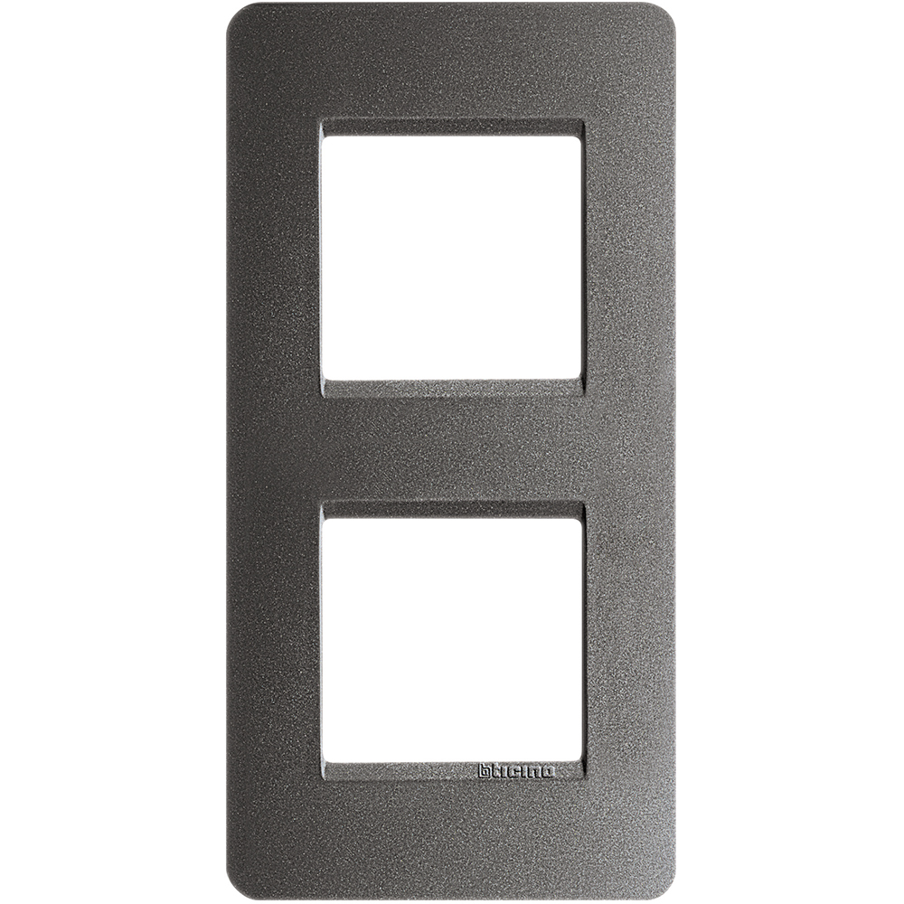 Cover plate 2x2P 71mm vertical