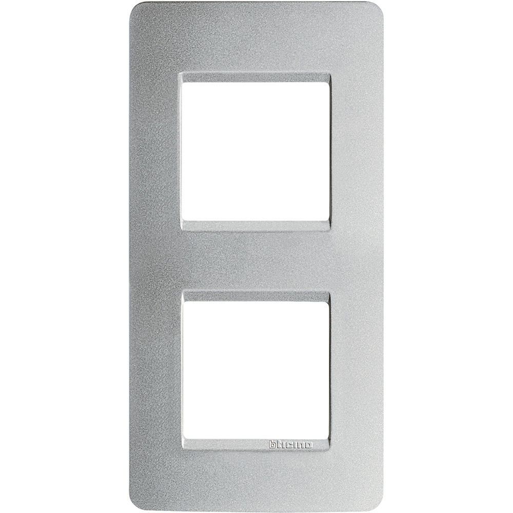 Cover plate 2x2P 71mm vertical