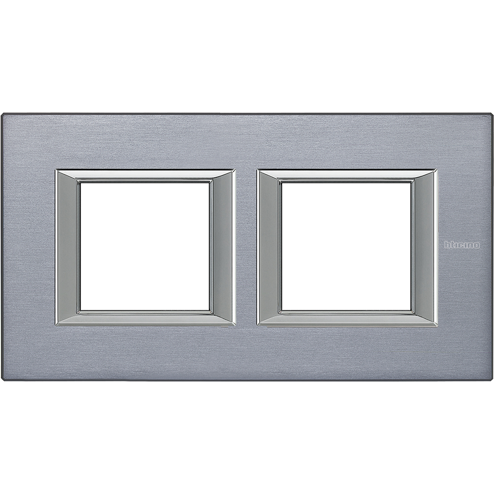 Rectangular cover plate 2x2P 71mm