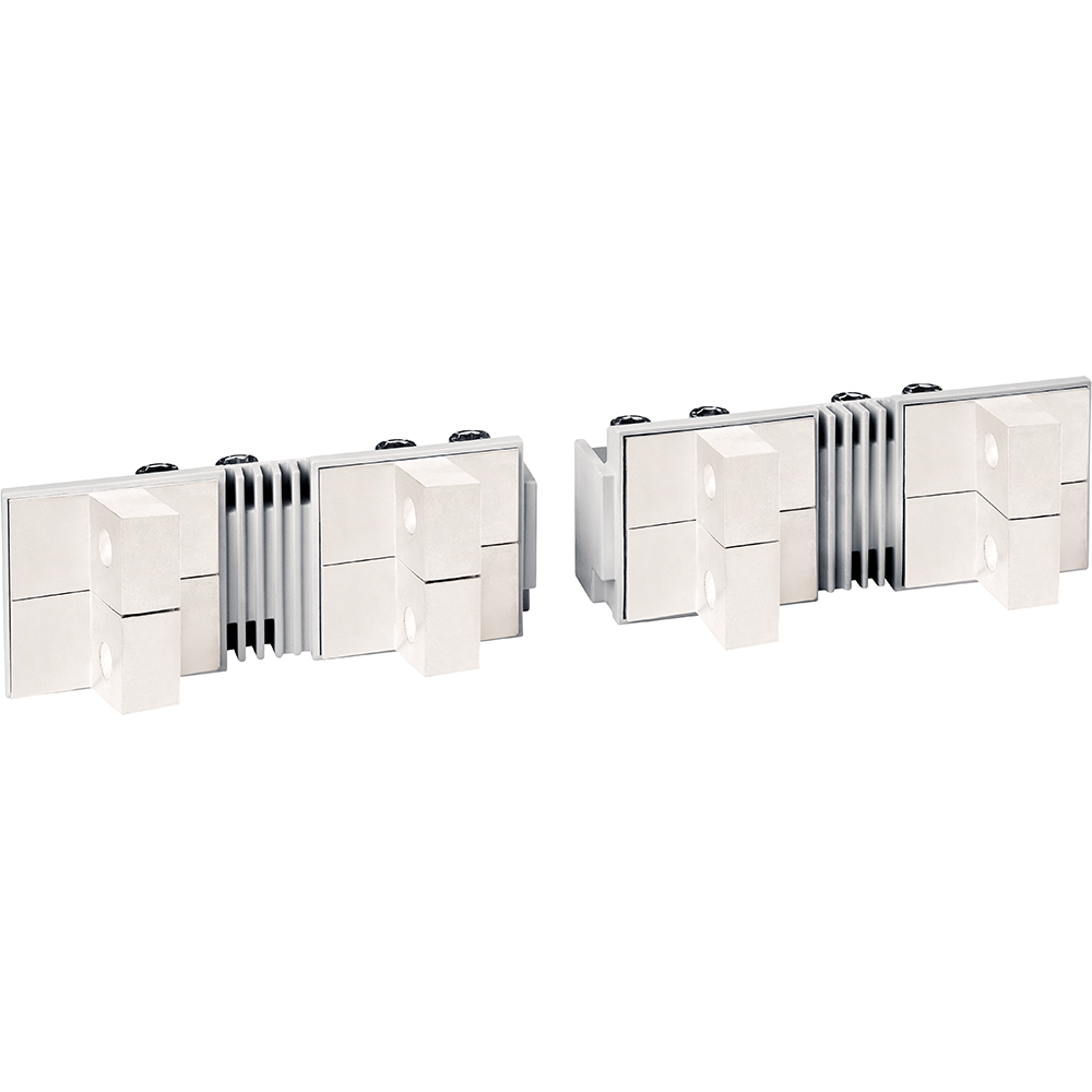 Vertical terminals 4P - step 106mm