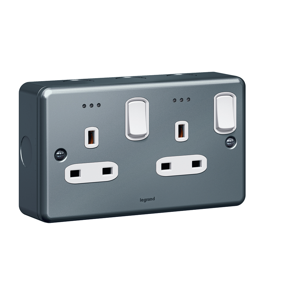 Status 2 Gang 13 Amp Switched Socket - Standard UK White Wall Socket, Double Plug Socket With Switches