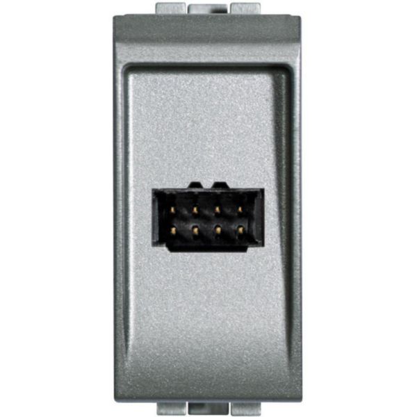 8-way socket for internal units tabletop installation - LivingLight Tech