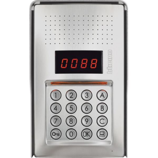 Linea 100 digital call audio entrance panel with keypad