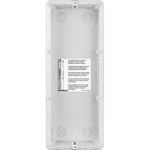 Flush-mounting box 3 modules 
