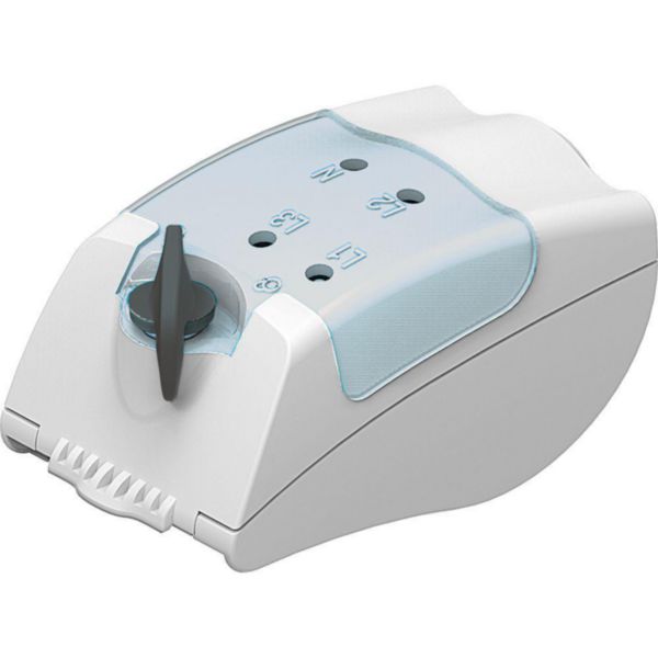 Plug 16 A with selection phase