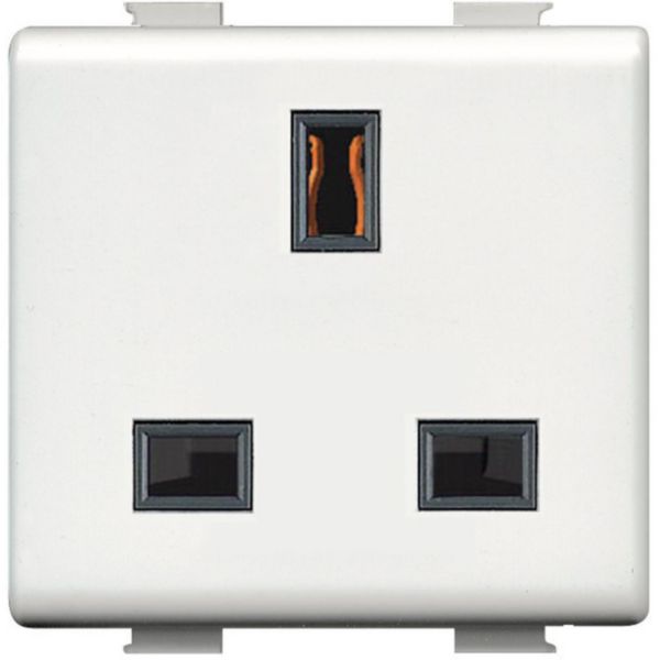 Socket British standard 2P+T 13A 250Vac