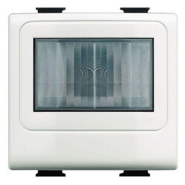 Green Switch: passive infrared motion sensor (PIR).