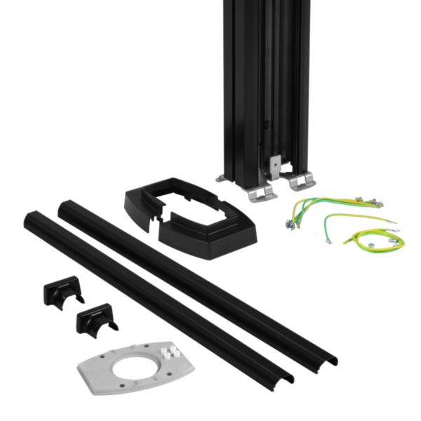Curve single-face column in aluminium height 2780 - 4060 mm. Black
