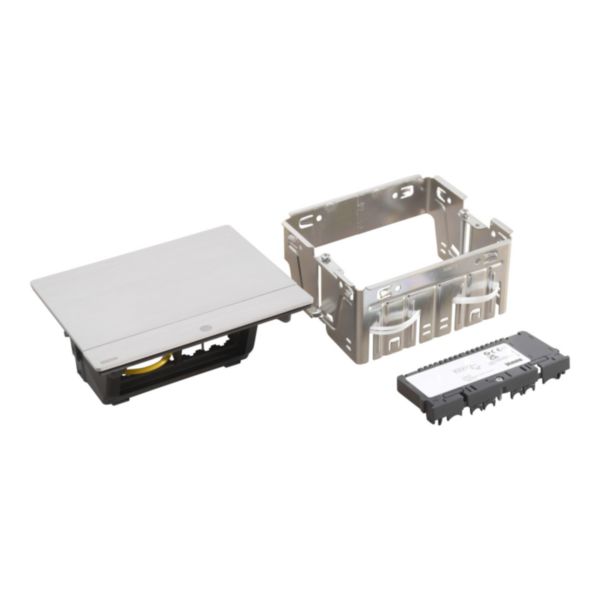 Pop-up - For flush mounting in furniture. 4 modules - Cover finish Brushed aluminum