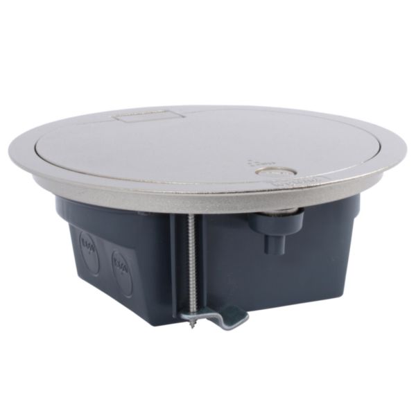 4 modules with hinged lid. IP66 (when lid is closed). Stainless steel finish.