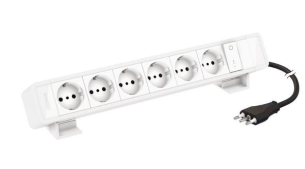 Desktop multi-outlet extensions equipped  with MatixGO power sockets and two-pole switch - 12 modules - Color: white