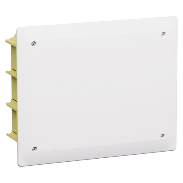 Flush-mounted junction box for masonry walls