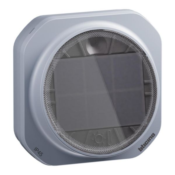 Wireless outdoor temperature and light sensor