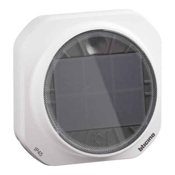 Wireless outdoor temperature and light sensor