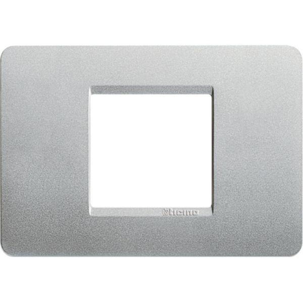 Cover plate 2P centered