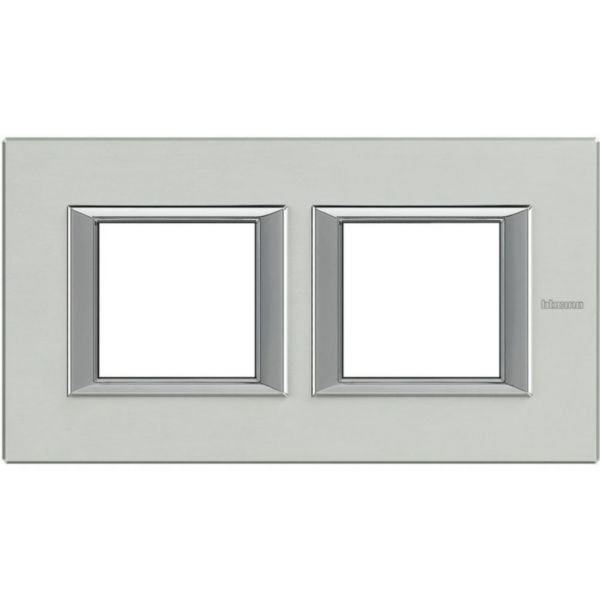Rectangular cover plate 2x2P 71mm