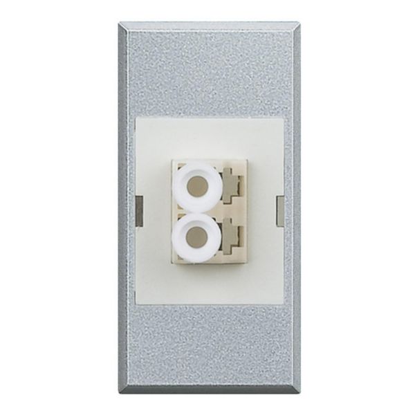 Connector for cable in opical fiber type LC