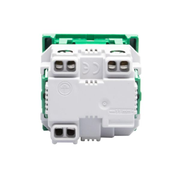 Italian standard P40 socket outlets. 2P+E 10 A and 16 A 250 Va.c.