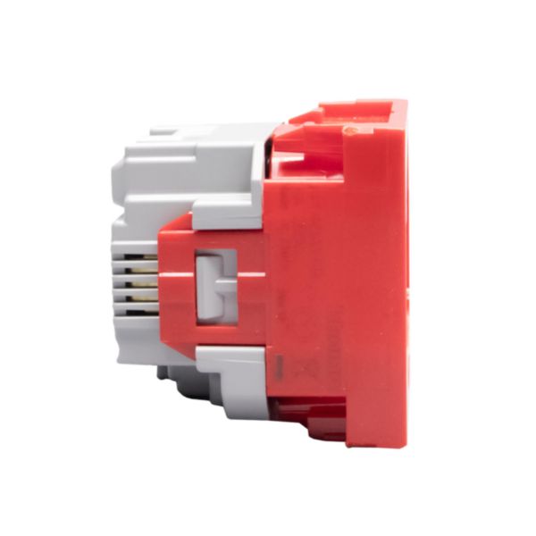 Italian standard P40 socket outlets. 2P+E 10 A and 16 A 250 Va.c. 