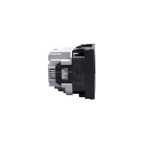 Italian standard P40 socket outlets. 2P+E 10 A and 16 A 250 Va.c. 