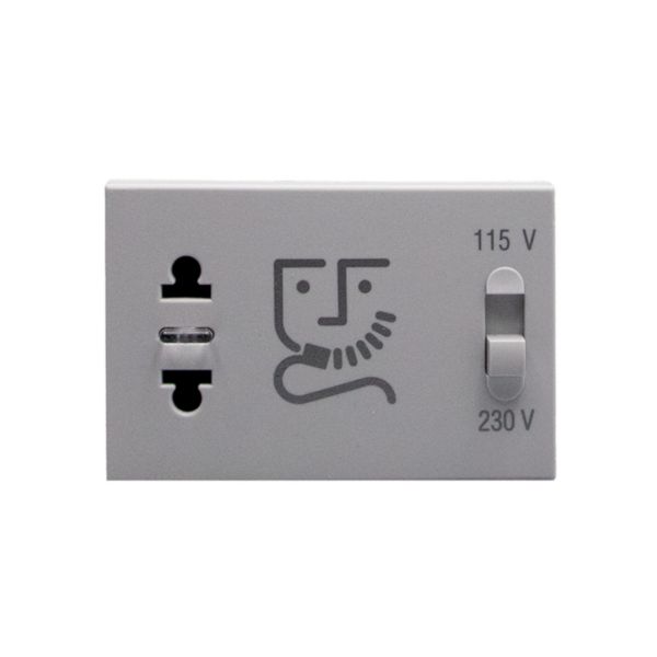 Shaver socket with insulation transformer 