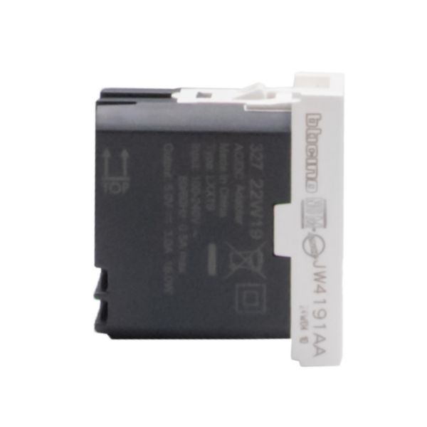 Double USB sockets - 2 x Type-A - 5 V= - 3 A - 15 W  