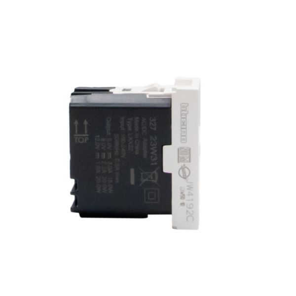 Single USB sockets - 1 x Type-C 20 W.  