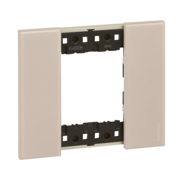 2 modules Living Now plate