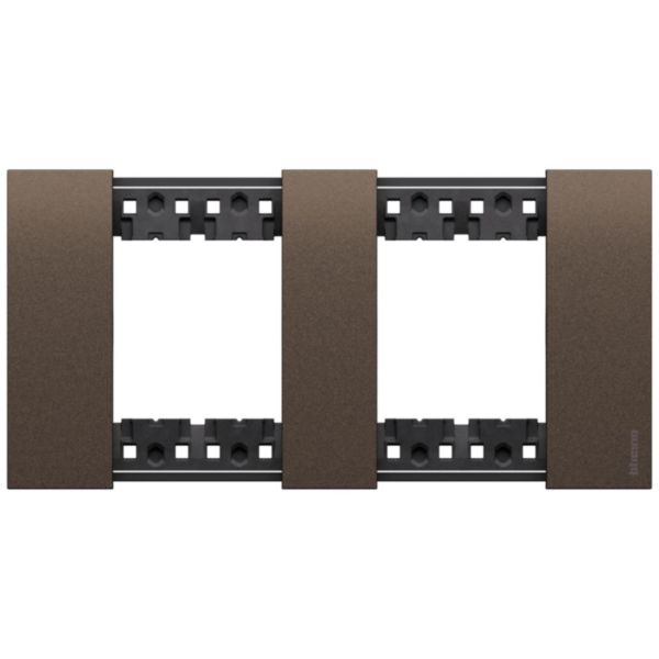 2x2P 71mm Living Now Plate 