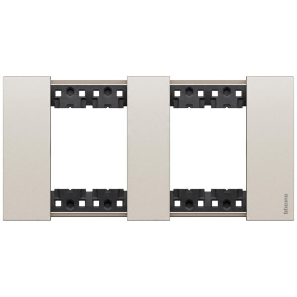 2x2P 71mm Living Now Plate 