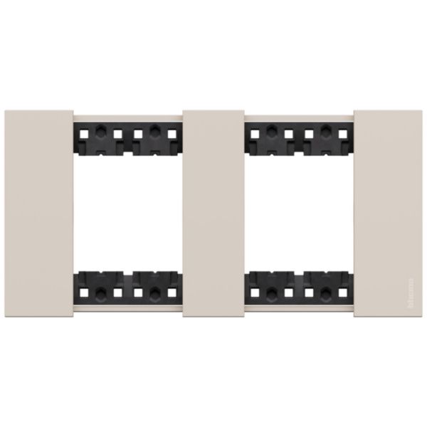 2x2P 71mm Living Now plate