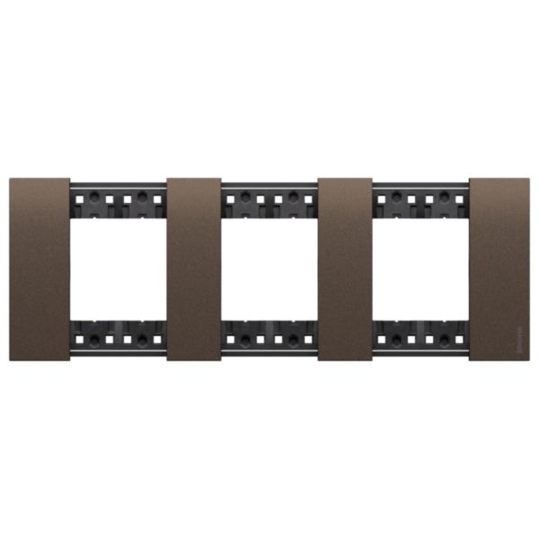 2x3P 71mm Living Now Plate  