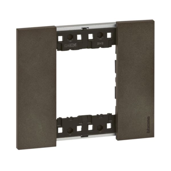 2 modules Living Now plate