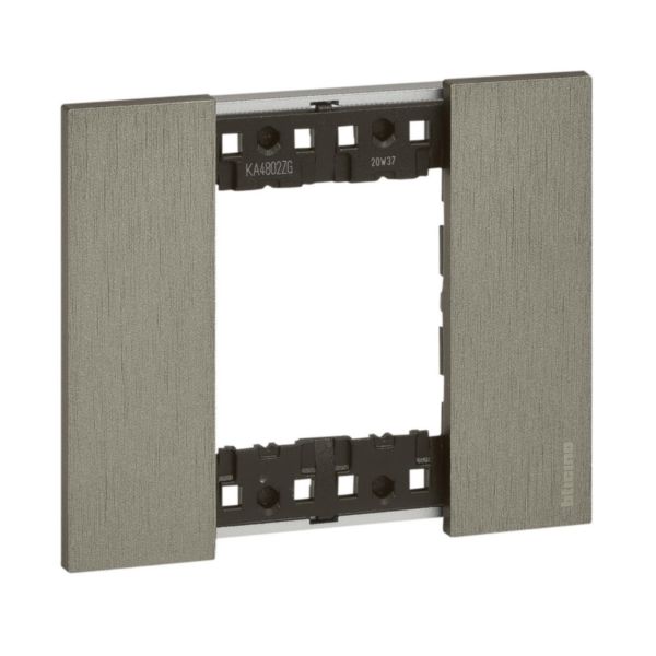 2 modules Living Now plate