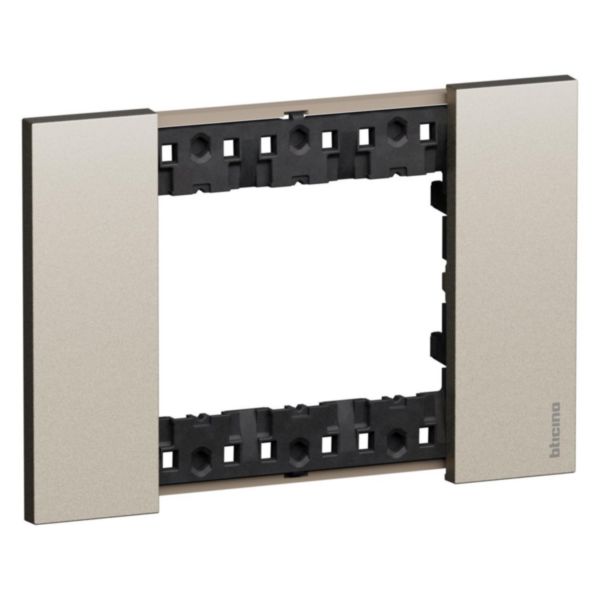 4 modules Living Now Plate 