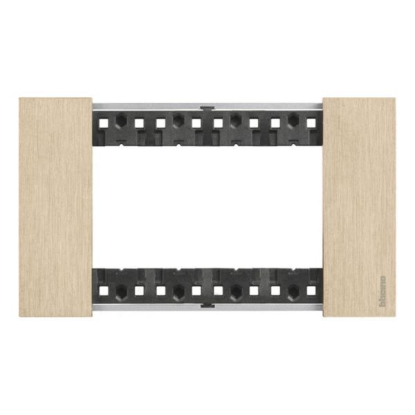 4 modules Living Now plate