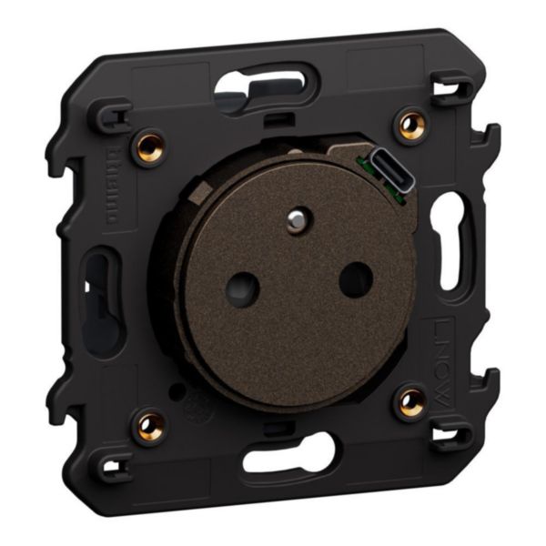 French/belgian standard flat electric socket with integrated USB charger.