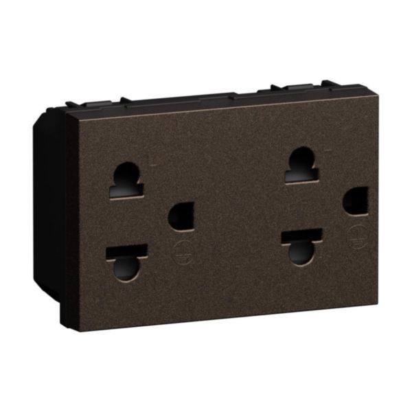 Thai standard sockets  2 P+E 16 A 127/250 Va.c. 