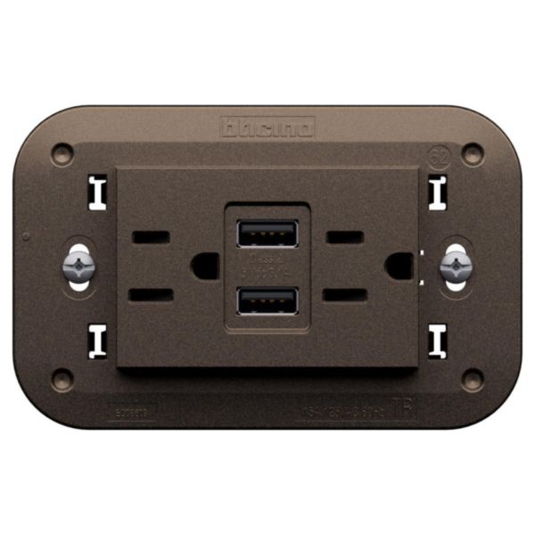 American standard 2 P+E 15 A - 127/250 Va.c. 