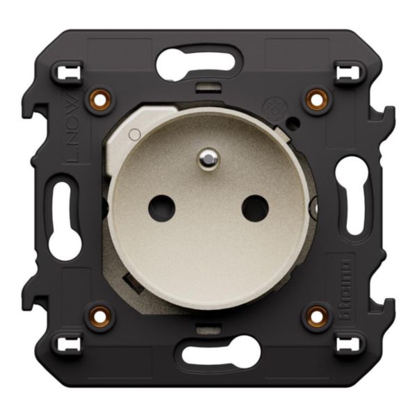 Connected socket. 2P+E 16 A 250 Va.c. French/belgian standard connected socket