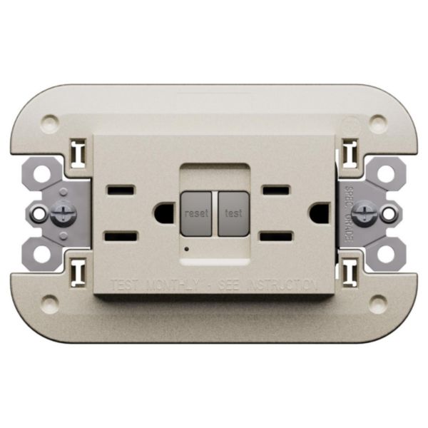 American standard 2 P+E 15 A 127 Va.c.  GFCI socket 