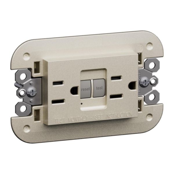 American standard 2 P+E 15 A 127 Va.c.  GFCI socket 