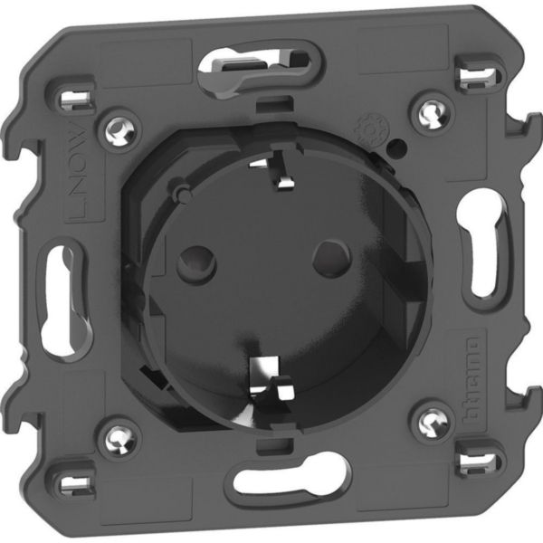 2P+E 16 A 250 Vac German standard connected socket