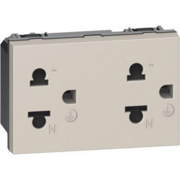 Thai standard 2 P+E 16 A 127/250 VA universal duplex socket